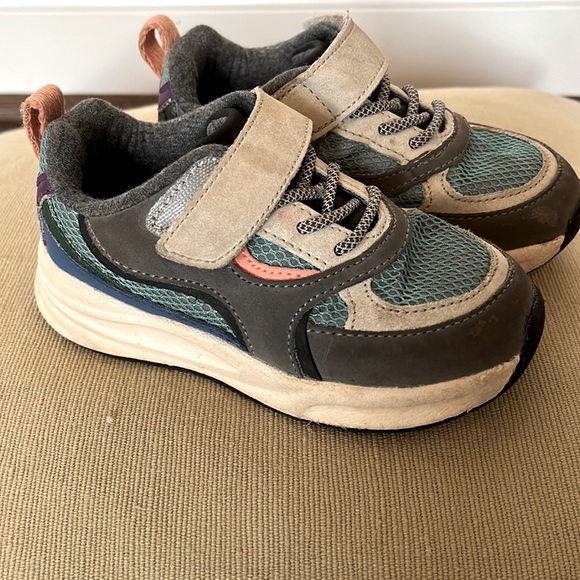 Comfy Sneakers! - Picture 1 of 3